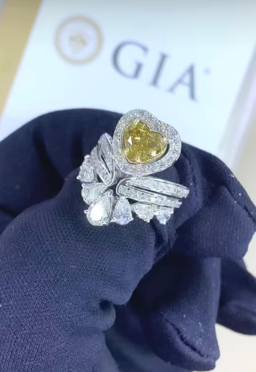 Heart Cut GIA Certified 2.00 Carat Fancy Brownish Greenish Yellow Diamond 18K Gold Ring For Sale
