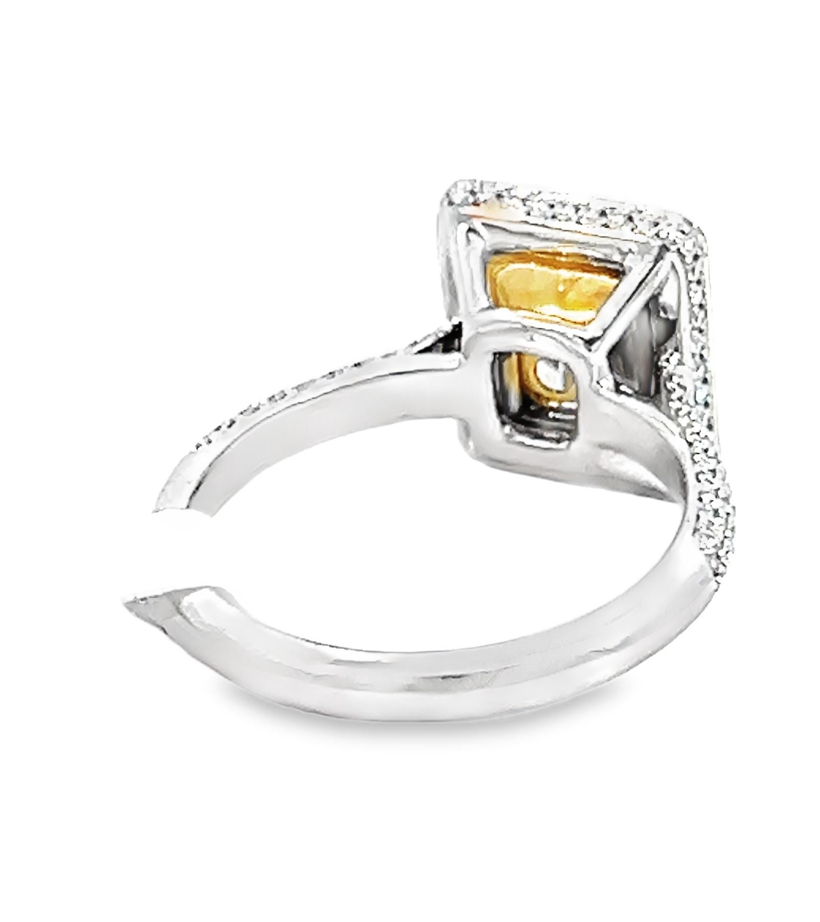 Women's GIA Certified 2.00 Carat Fancy Yellow Diamond Engagement Ring For Sale