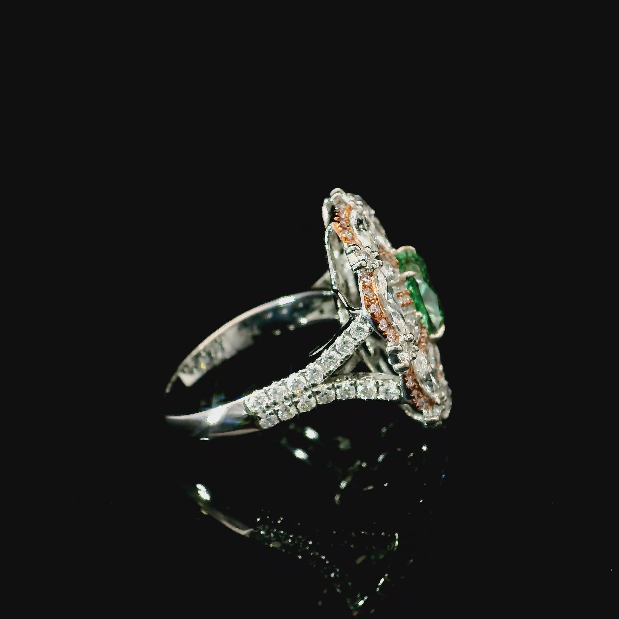 Bague en diamant certifié GIA de 2,00 carats, de couleur vert jaunâtre SI2. Neuf - En vente à บางรัก, TH