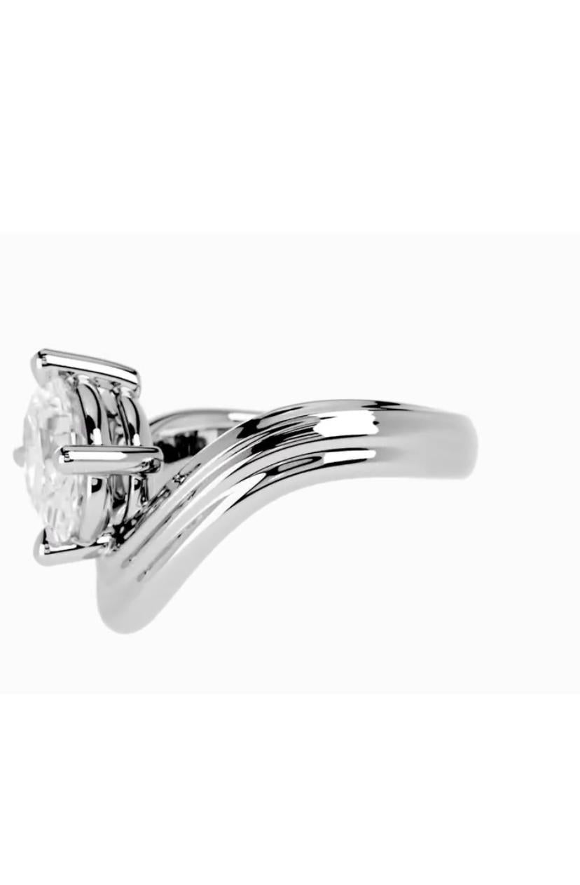 GIA Certified 2.00 Carat Oval Shape Diamond 18K Gold Ring In New Condition For Sale In Massafra, IT