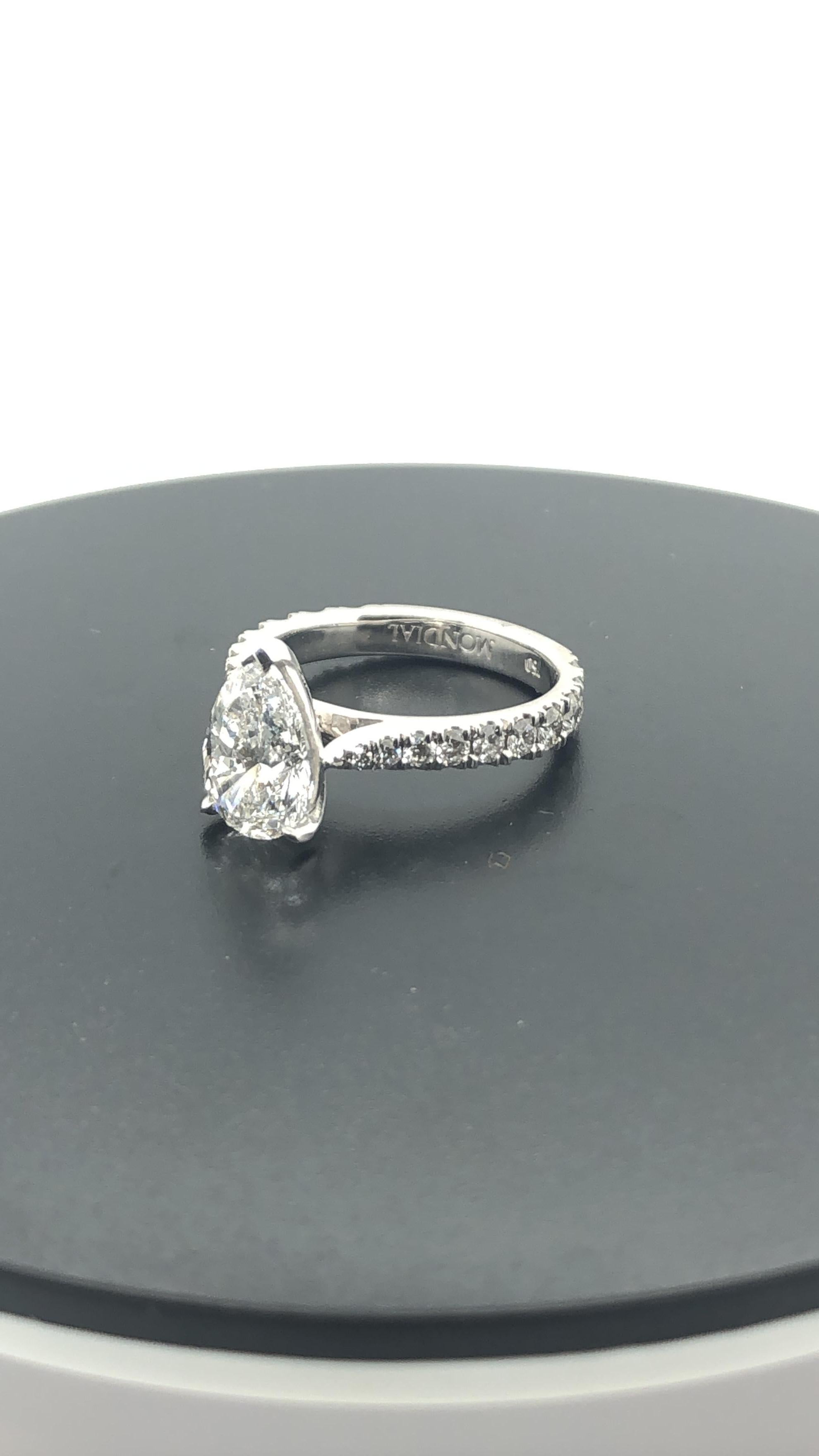 GIA Certified 2.00 Carat Pear Shaped White Diamond Engagement Ring In New Condition For Sale In Sydney, NSW