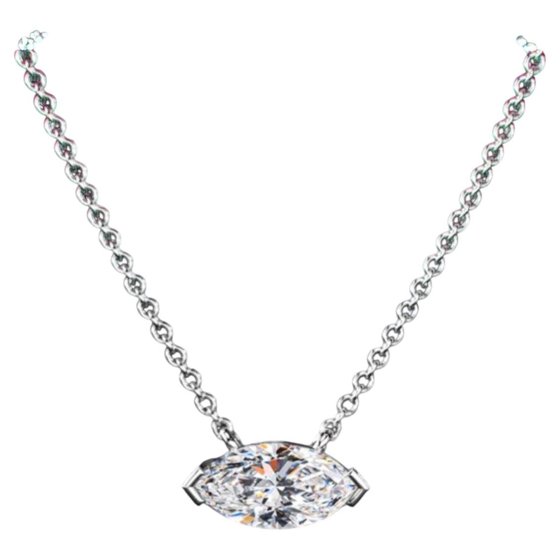 GIA Certified 2.00 Carats D VVS1 Marquise Diamond East-West Collana in oro 18K