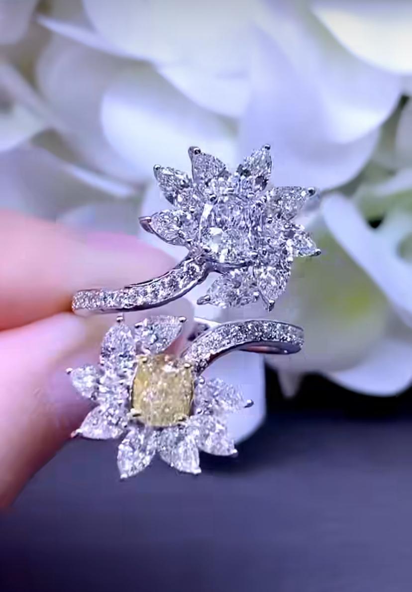 GIA Certified 2.00 Carats Diamonds  3.29 Carats Diamonds 18K Gold Flowers Ring  For Sale 5