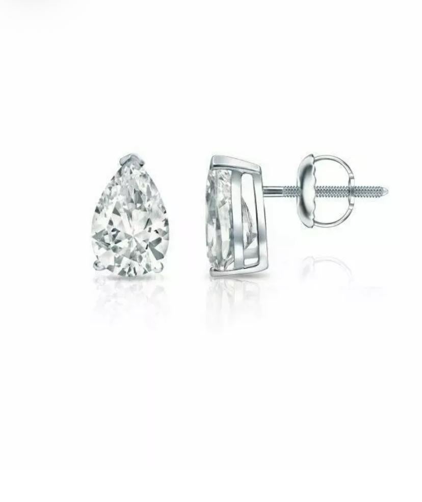 Pendientes de oro de 18 quilates con diamantes en forma de pera de 2,00 quilates F/VS1 certificados por GIA en Nuevo estado para la venta en Massafra, IT