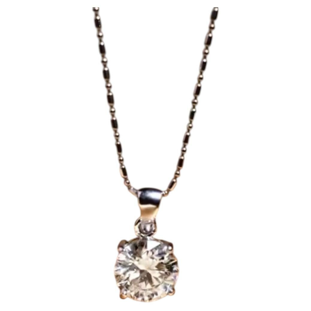 GIA Certified 2.00 Carats Round Brillant Shape Diamonds 18k Gold Pendant