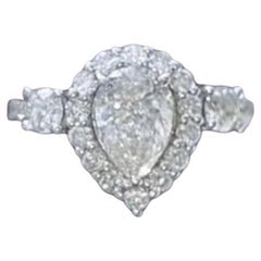 GIA Certificado 2.00 Ct F/VS1 Diamante Forma de Pera Anillo Solitario de Oro de 18k