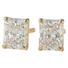 GIA Certified 2.00 Ct F/VS1 Radiant Shape Diamonds 18k Gold Earrings