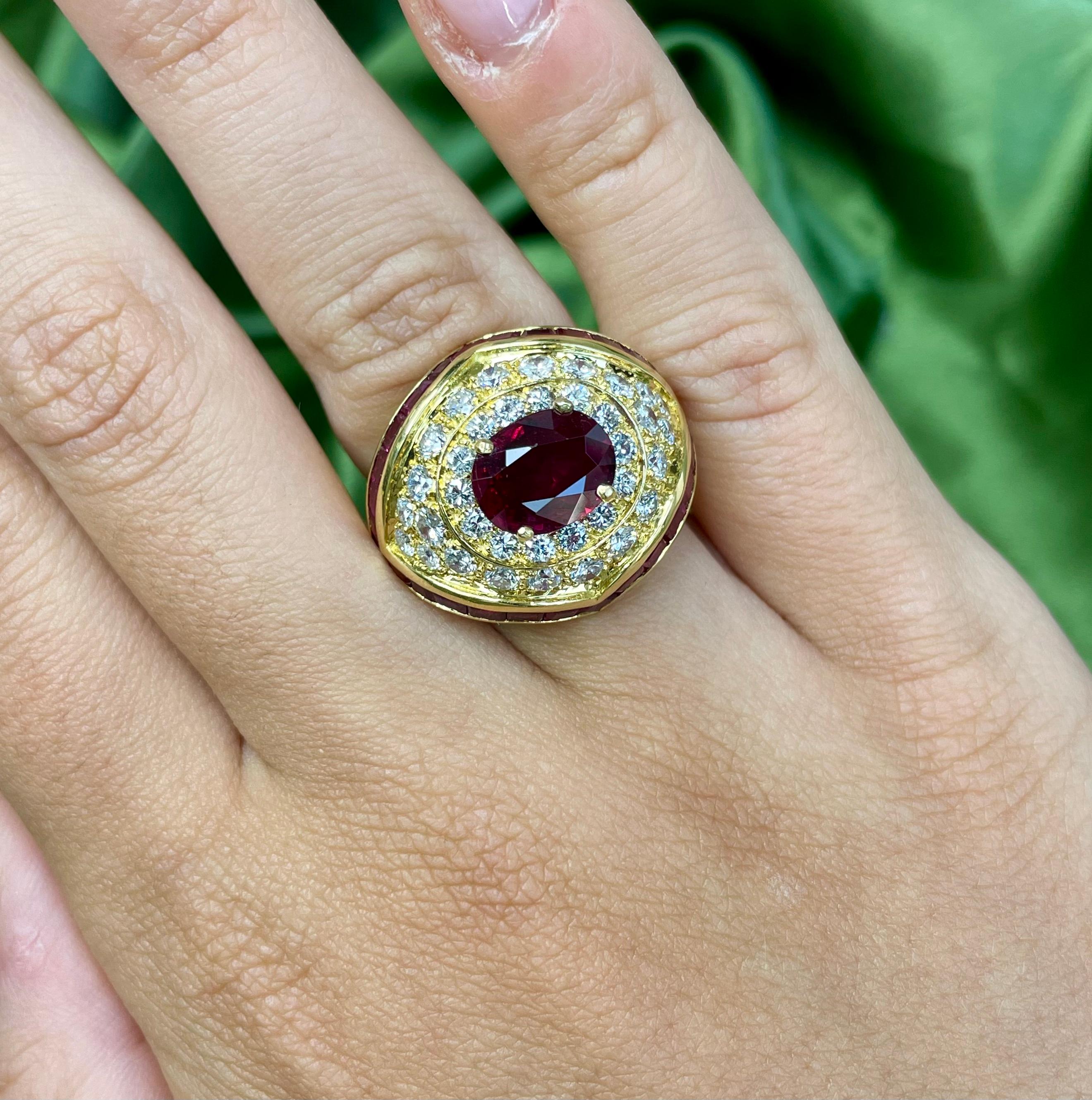 GIA Certified 2.00 ct. Oval Cut Thai Heated Ruby Estate Dome Cocktail Ring  In Excellent Condition For Sale In New York, NY