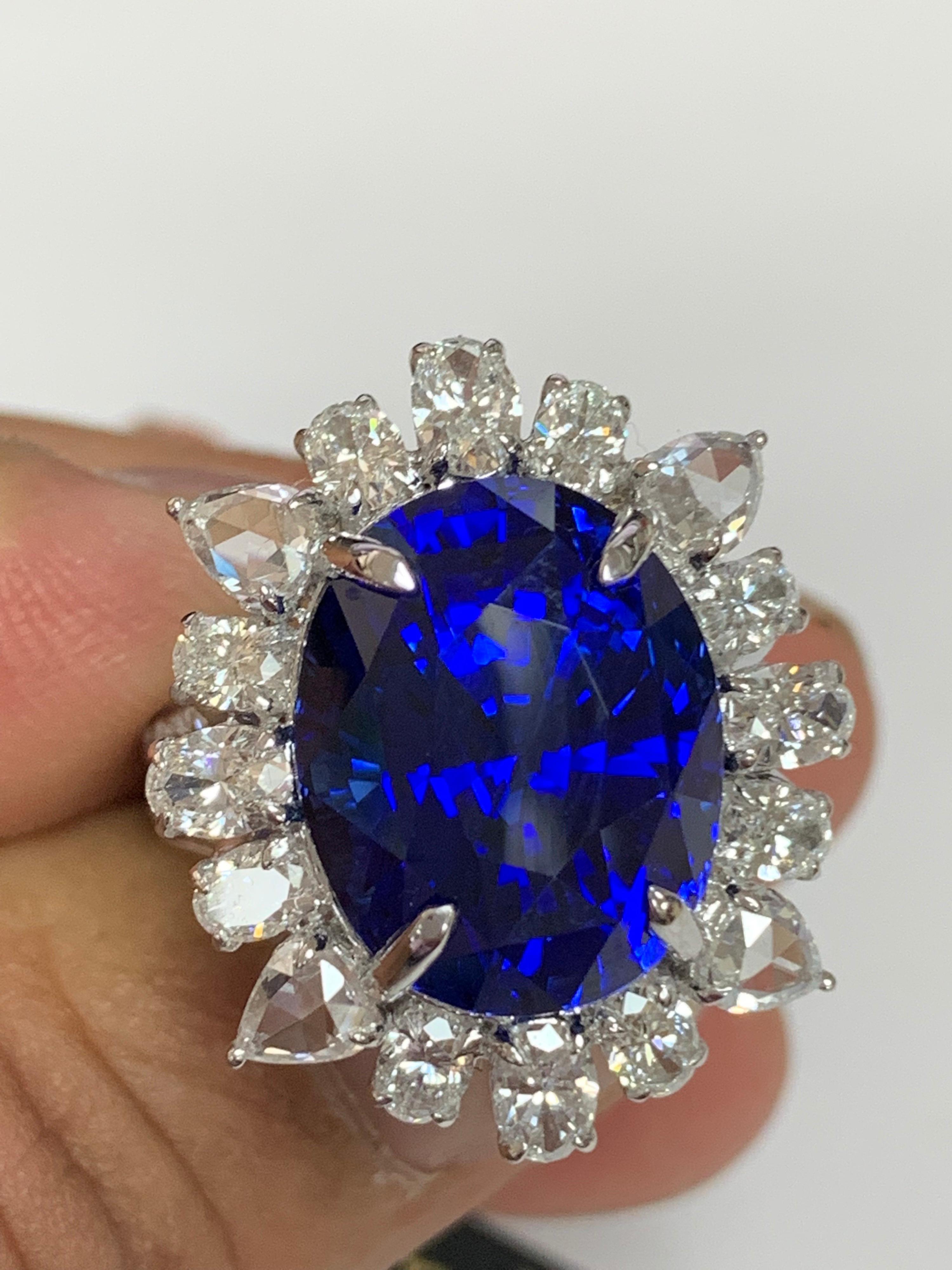 GIA Certified 20.08 Carat Blue Sapphire and Diamonds Ring 5