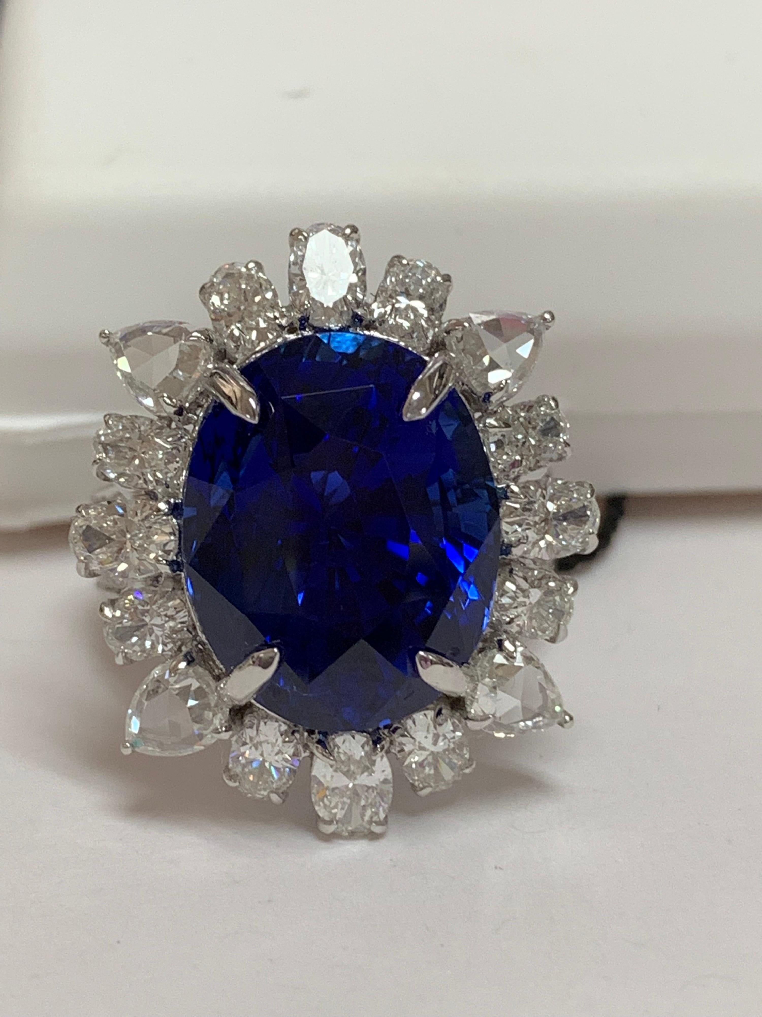 GIA Certified 20.08 Carat Blue Sapphire and Diamonds Ring 7