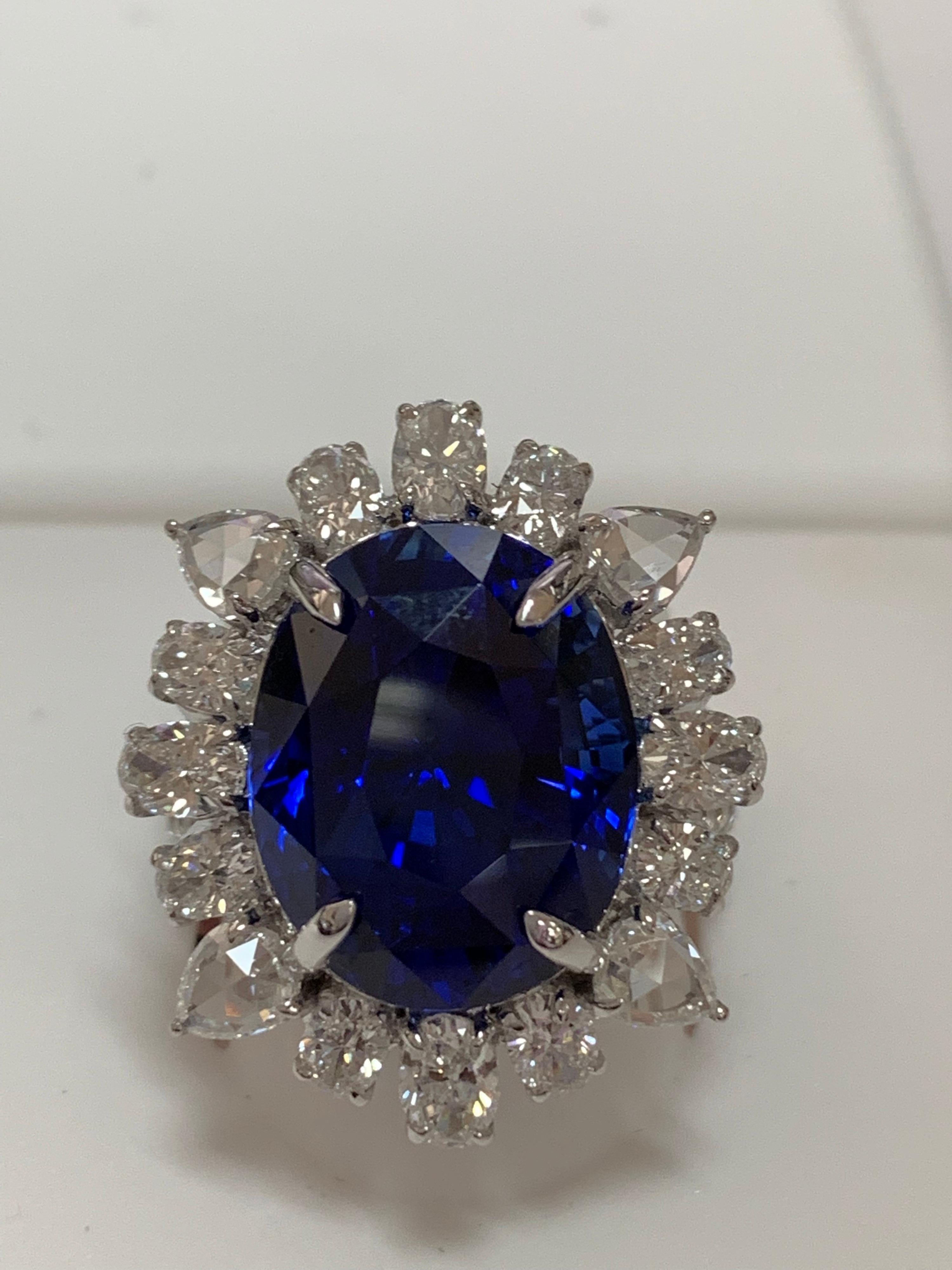 GIA Certified 20.08 Carat Blue Sapphire and Diamonds Ring 8