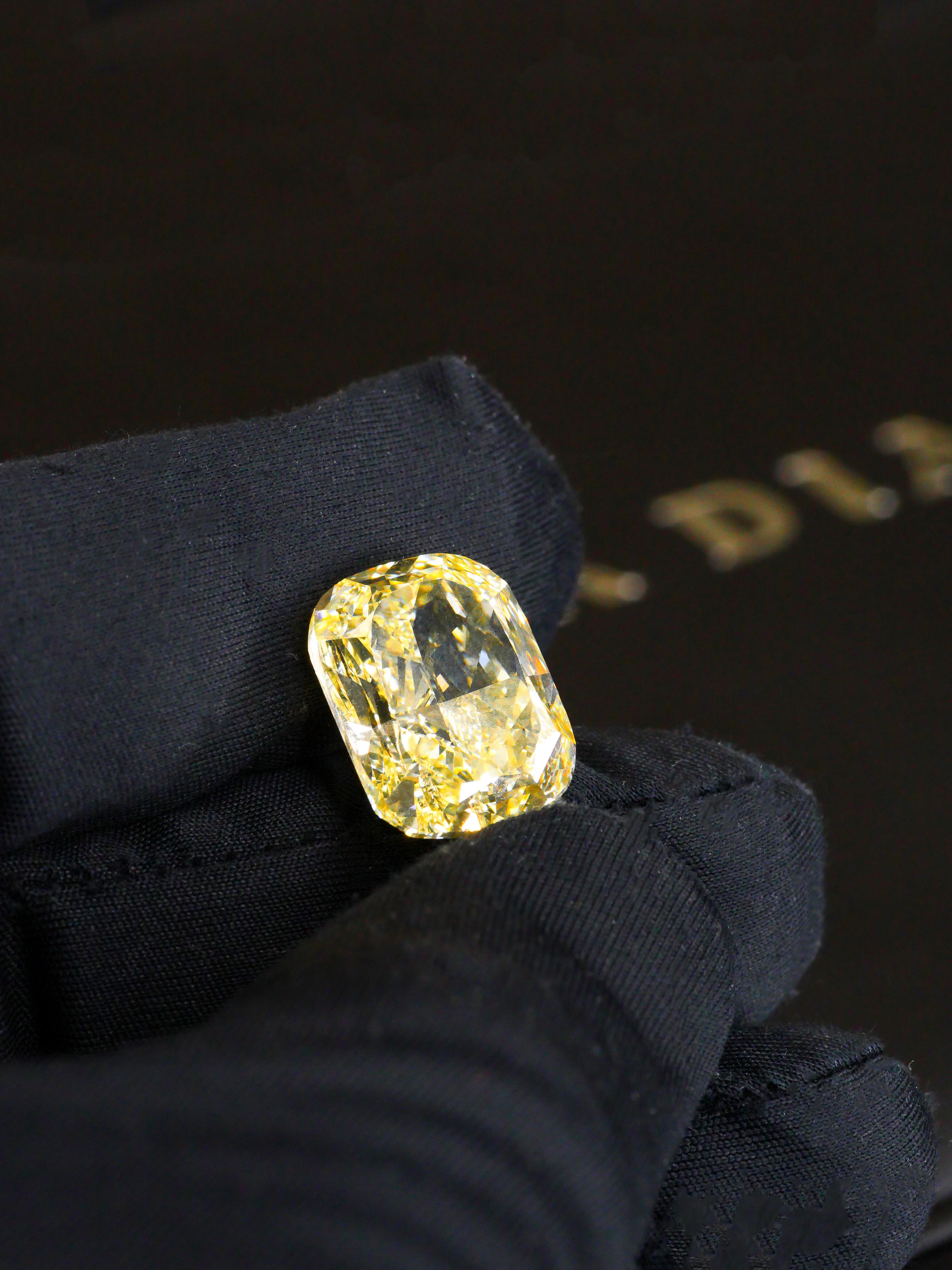 GIA Certified 20.08 Fancy Intense Yellow Cushion Cut Diamond For Sale 5