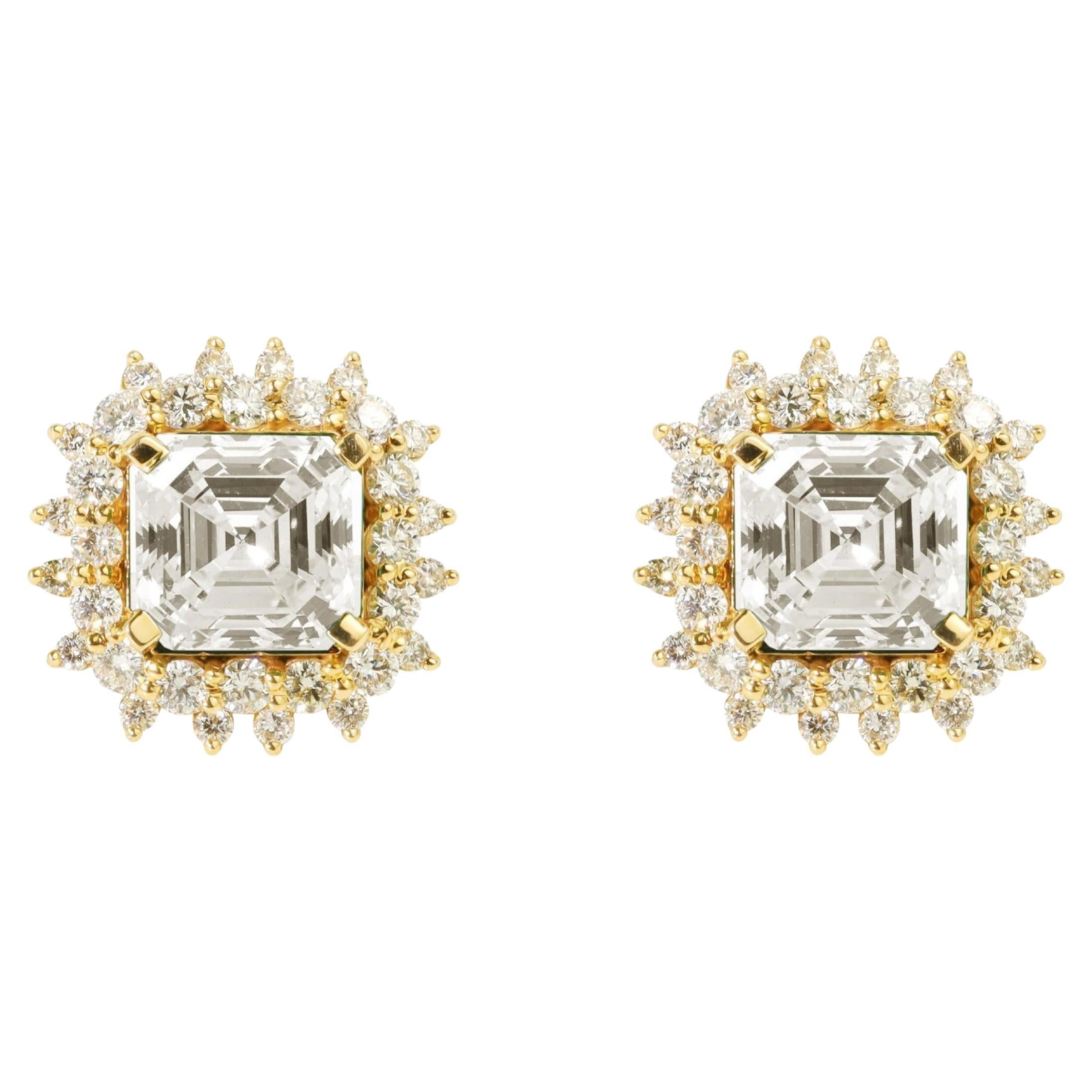 GIA Certified 2.00ct Asscher-Cut Diamond Halo Stud Earrings in 18K Yellow Gold For Sale