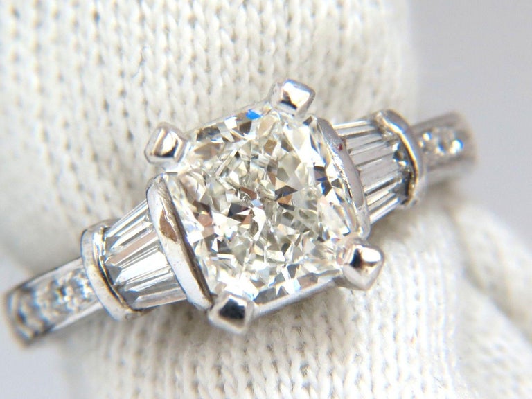 GIA certified 2.00ct. Cushion cut diamond ring G/VVS-2 platinum classic ...