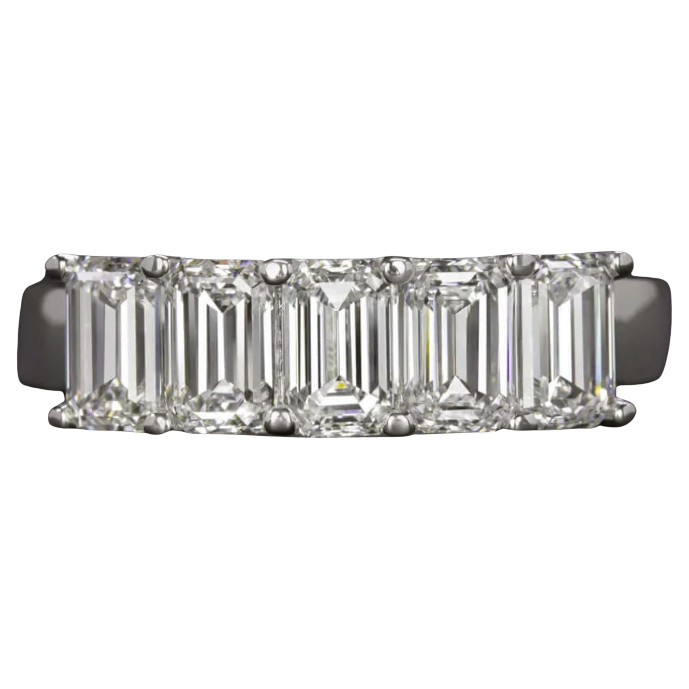 GIA Certified 2.00ct Emerald Cut Diamond Wedding Band in Platinum