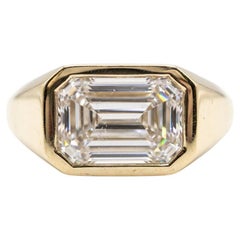 GIA Certified 2.01 Carat E VS2 Emerald Cut Diamond Ring in 18K Yellow Gold