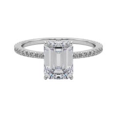 Anillo de diamantes con banda de pavé con halo oculto y esmeralda de 2.01 quilates certificado por GIA