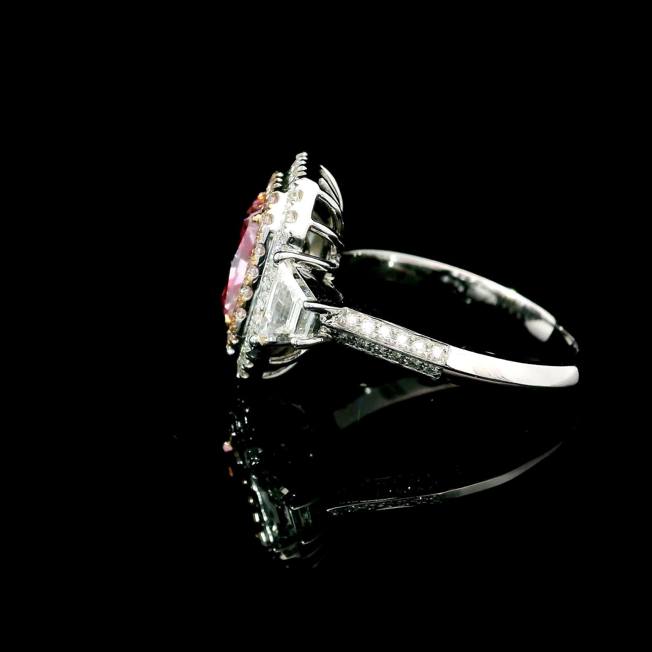 GIA Certified 2.01 Carat Fancy Brown Pink SI1 Clarity Diamond Ring For Sale 1