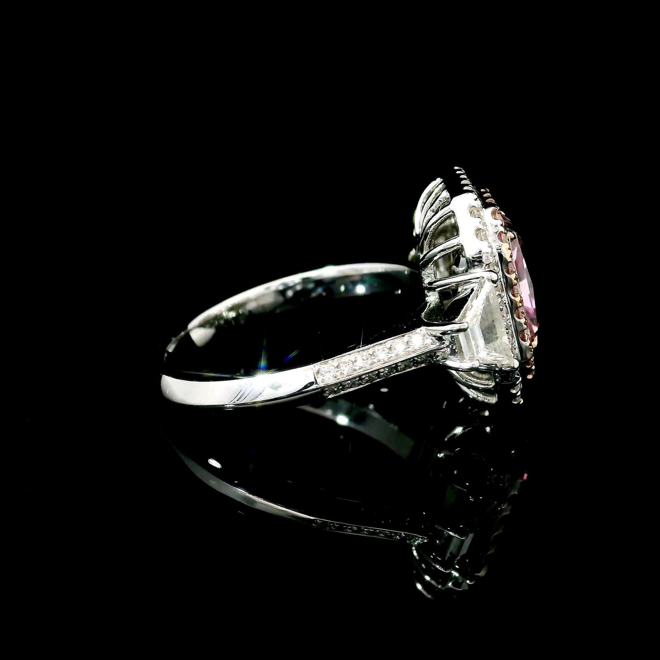 GIA Certified 2.01 Carat Fancy Brown Pink SI1 Clarity Diamond Ring For Sale 2