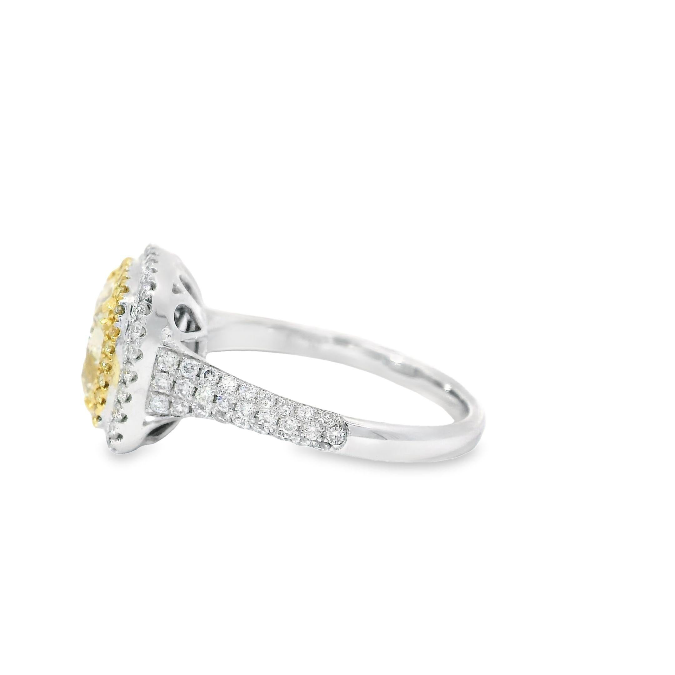 Bague en diamant jaune brunâtre de 2,01 carats de pureté SI2, certifiée par le GIA en vente 1