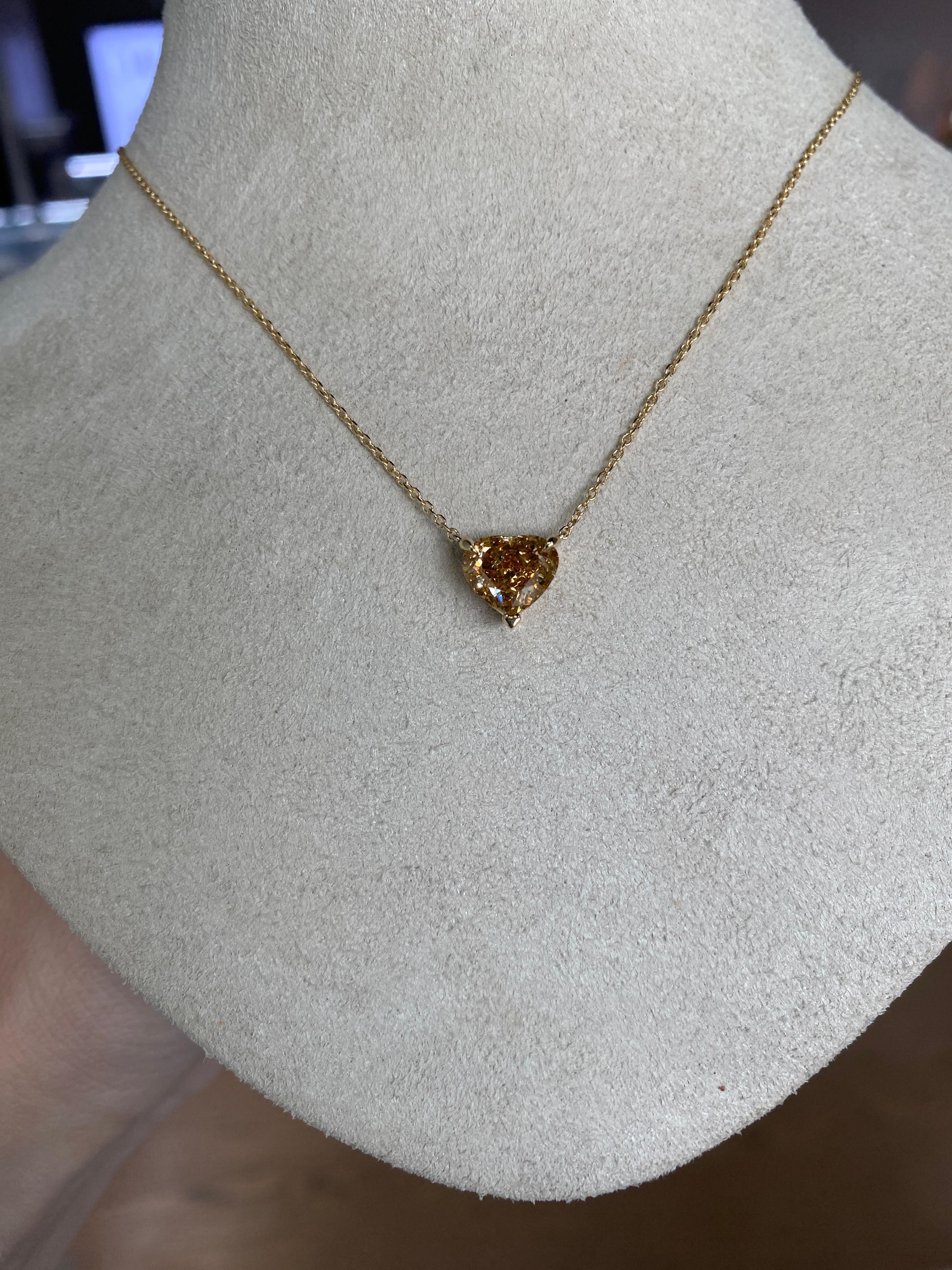 GIA Certified 2.01 Carat Fancy Heart Shaped Diamond Pendant Necklace For Sale 6