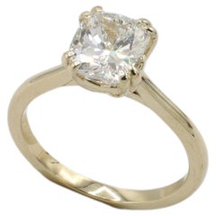 Anillo de compromiso solitario con diamante en cojín natural J SI1 de 2,01 quilates certificado por GIA