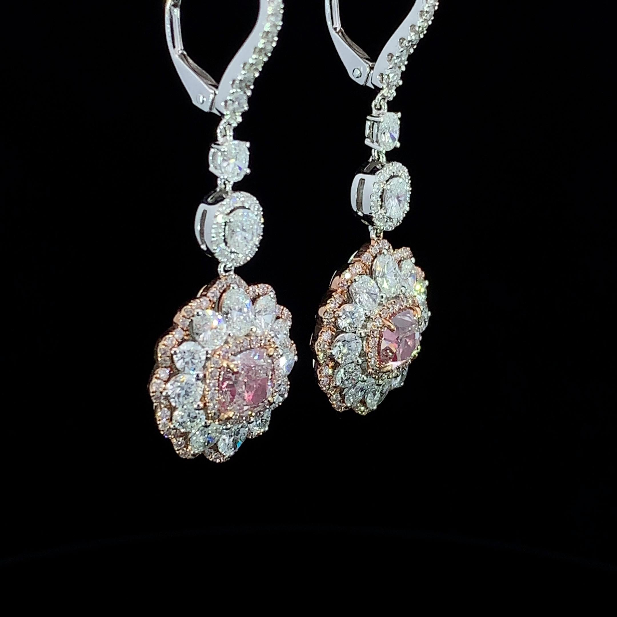 GIA-zertifizierte 2,01 Karat hellrosa & weiße Diamant-Tropfen-Ohrringe aus 18K im Angebot 2