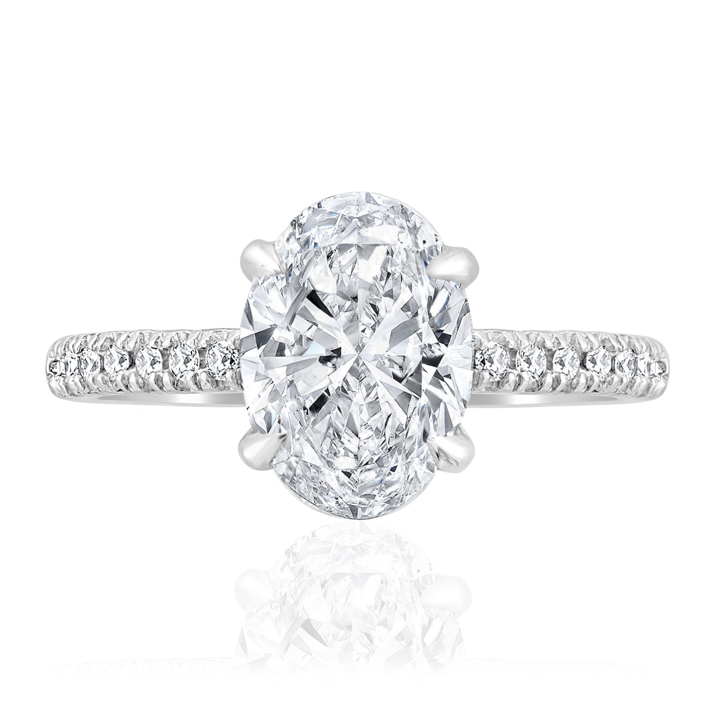 oval diamond engagement ring