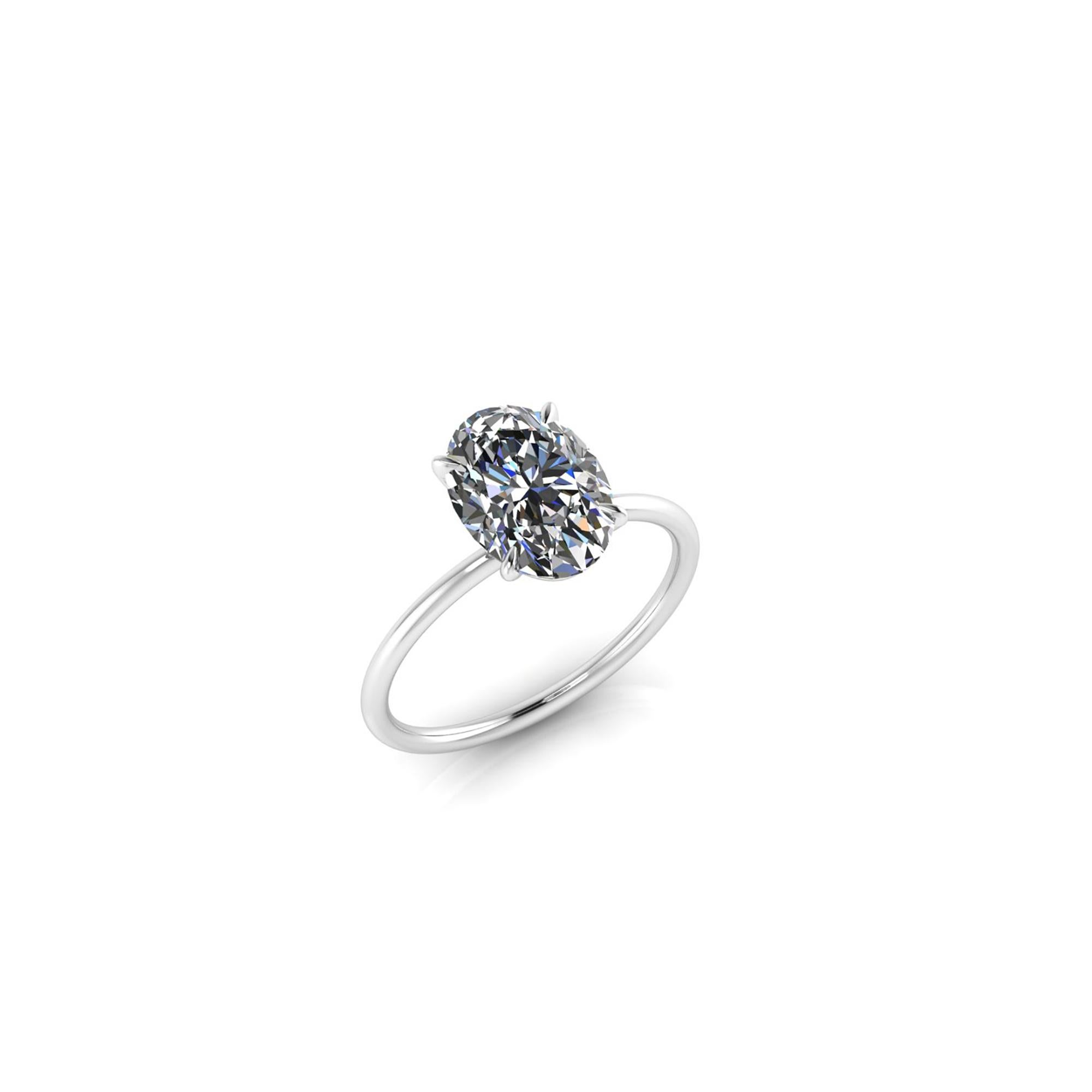 Bague de fiançailles en platine 950 avec diamant ovale de 2,01 carats certifié par le GIA et sertissage fin Neuf - En vente à New York, NY
