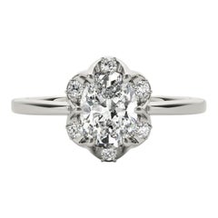 GIA Certified 2,01 Carat Oval Raindrop Tulip Anello di diamanti in oro bianco 18K