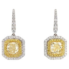 Orecchini a goccia con diamanti gialli fantasia certificati GIA da 2,01 carati