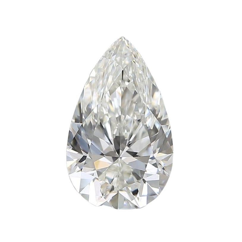 Contemporary GIA Certified 2.01 Carat Pear Cut Diamond Platinum Ring For Sale