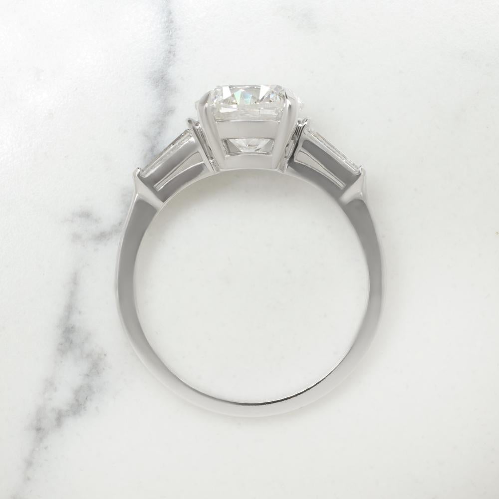 round 2 carat engagement ring