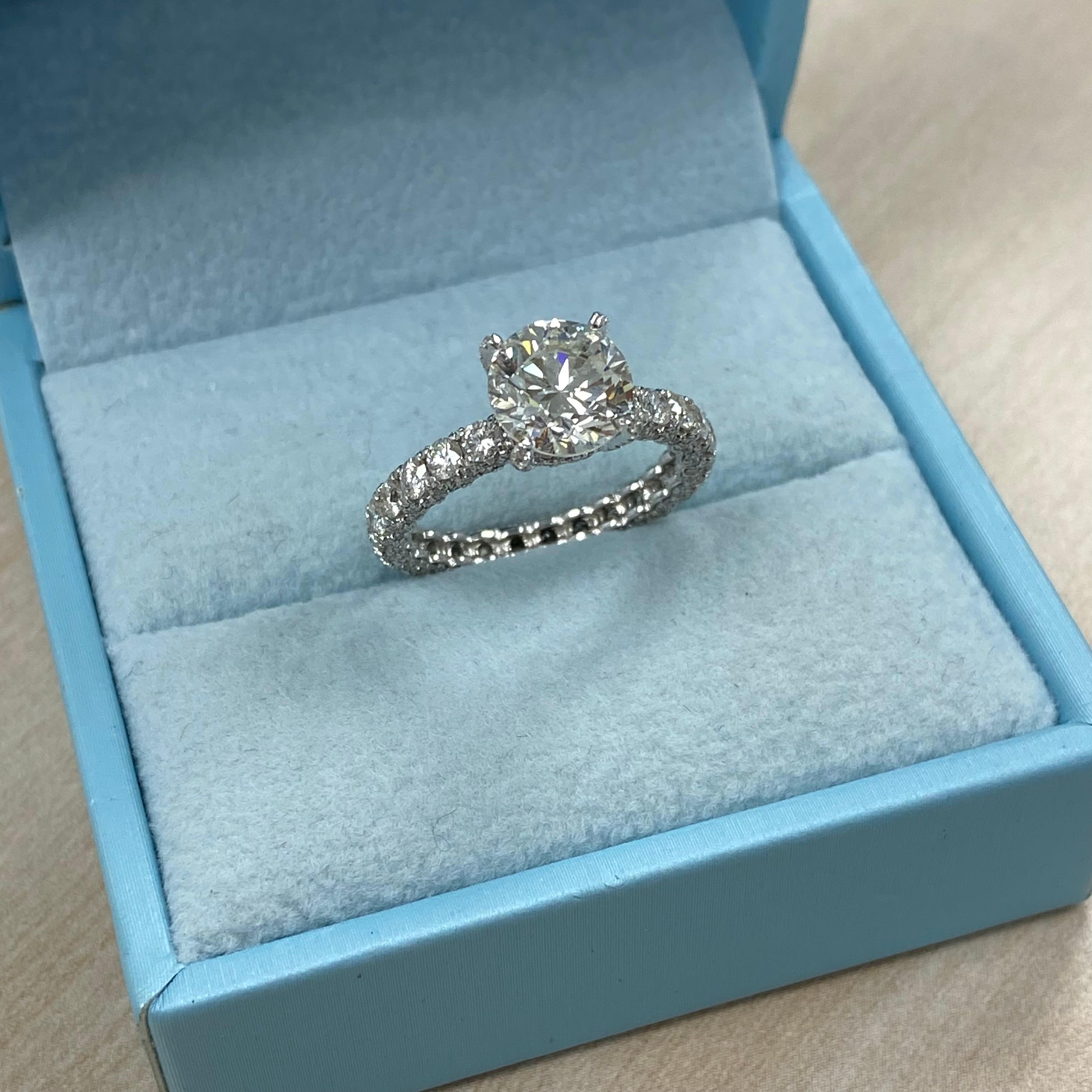 GIA Certified 2.01 Carat Round Diamond Platinum Engagement Eternity Ring For Sale 2