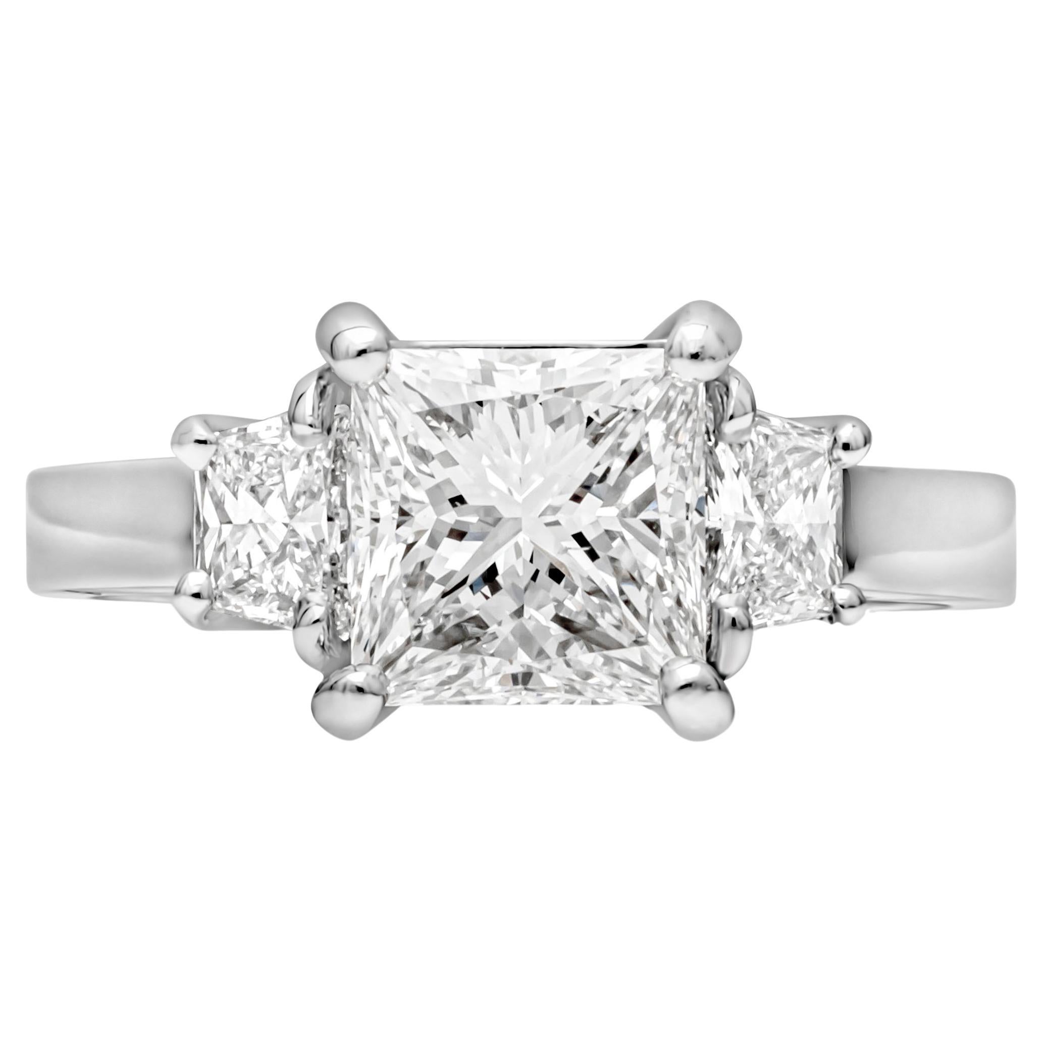 GIA Certified 2.01 Carats Princess Cut Diamond Three Stone Engagement Ring For Sale