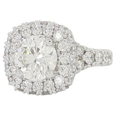 GIA-zertifizierter Verlobungsring mit 2 Karat Diamant im Rundschliff mit Halo