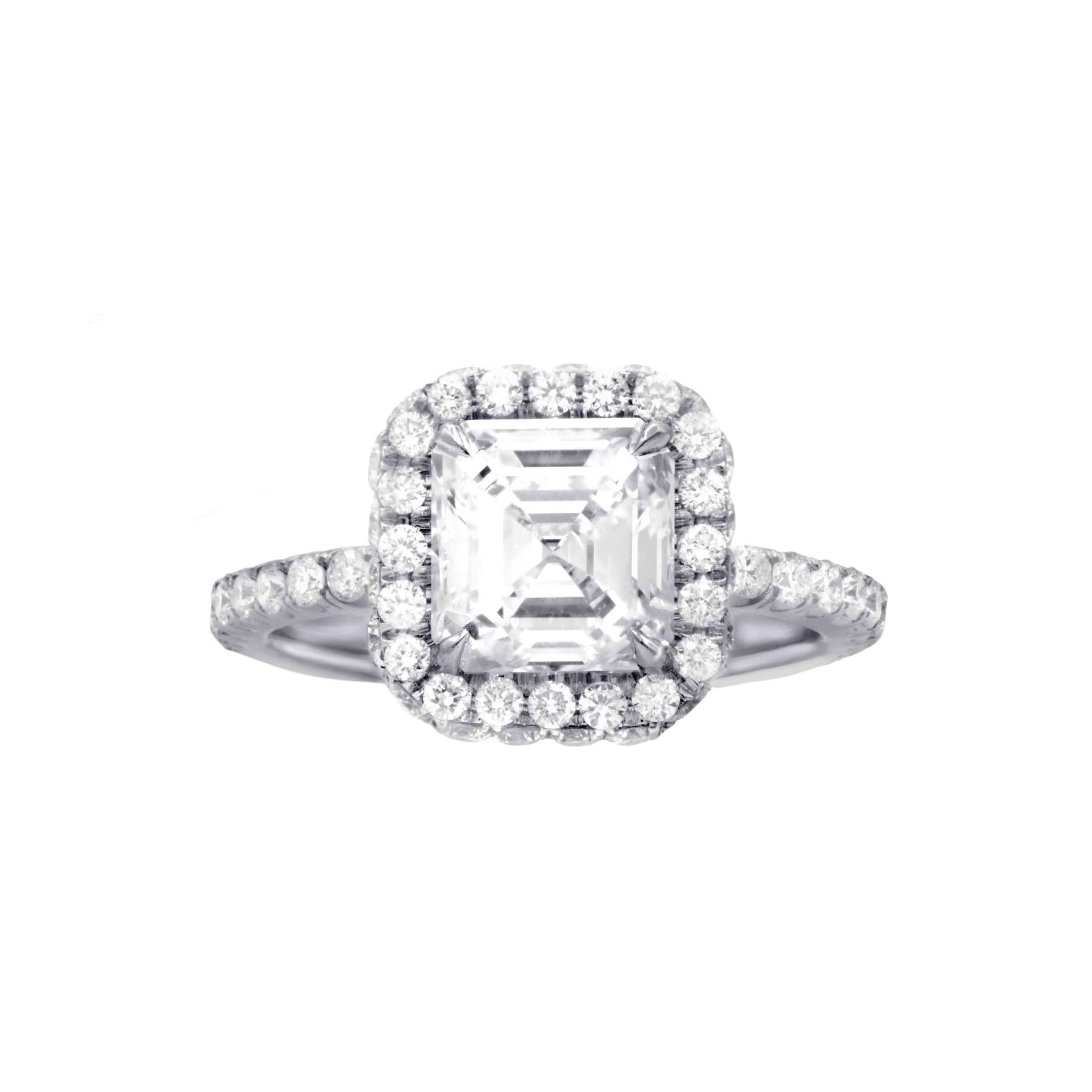 Emerald Cut Diana M. GIA Certified 2.01 G-VVS2 Engagement Ring For Sale