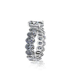GIA Certified 2.50 Oval Diamond Eternity Oval Diamond Shank Platinum 950 Ring