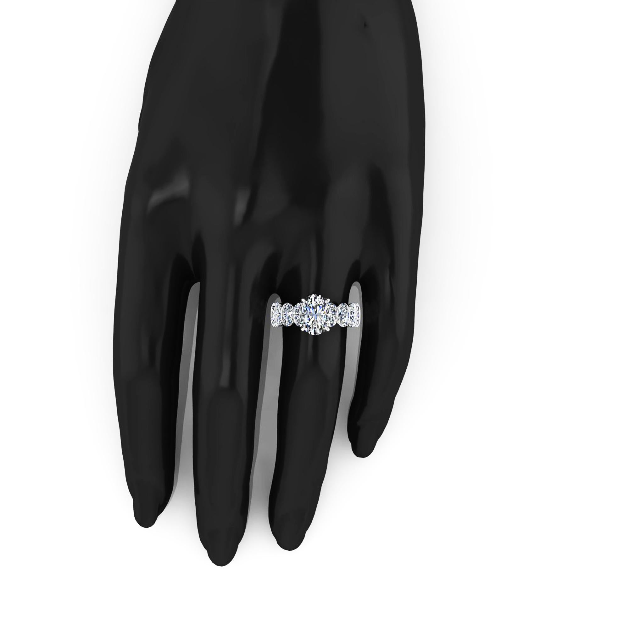 Bague d'éternité en platine 950 avec tige en diamant ovale certifié GIA de 2,50 carats et diamants Neuf - En vente à New York, NY