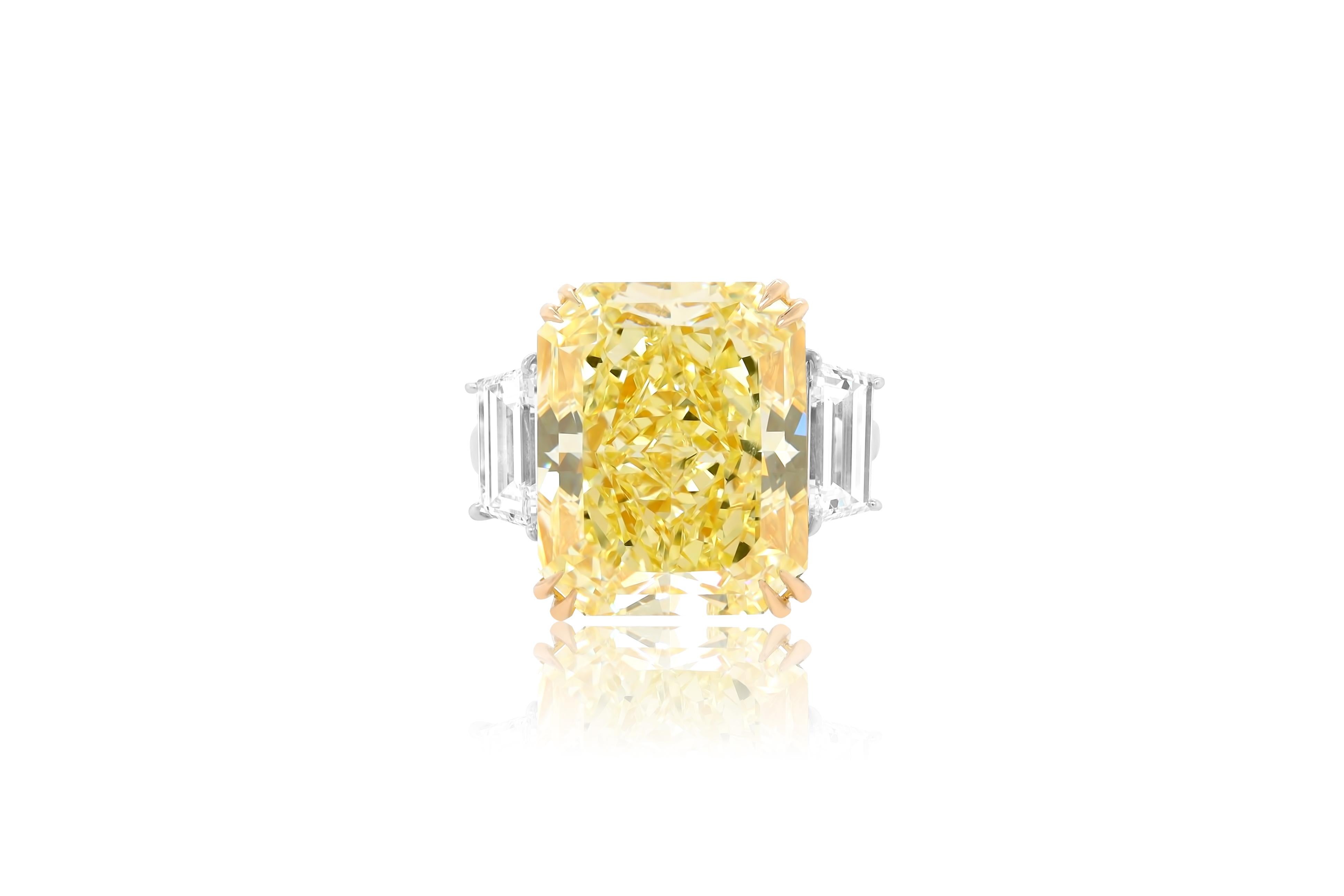 Modern Dana M. GIA Certified 20.17 Carat Fancy Intense Yellow Diamond Ring For Sale