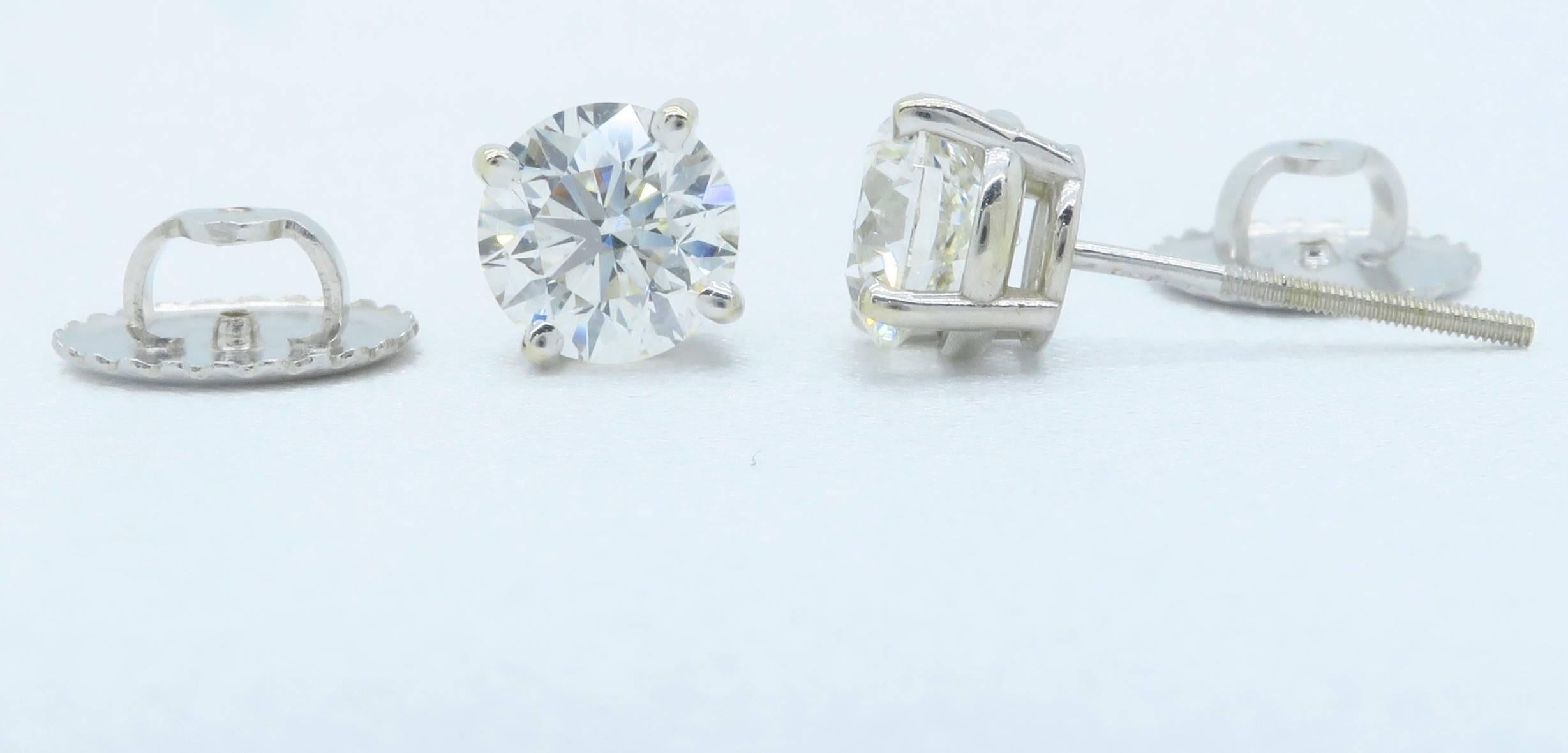 GIA Certified 2.01ct Diamond Stud Earrings  1