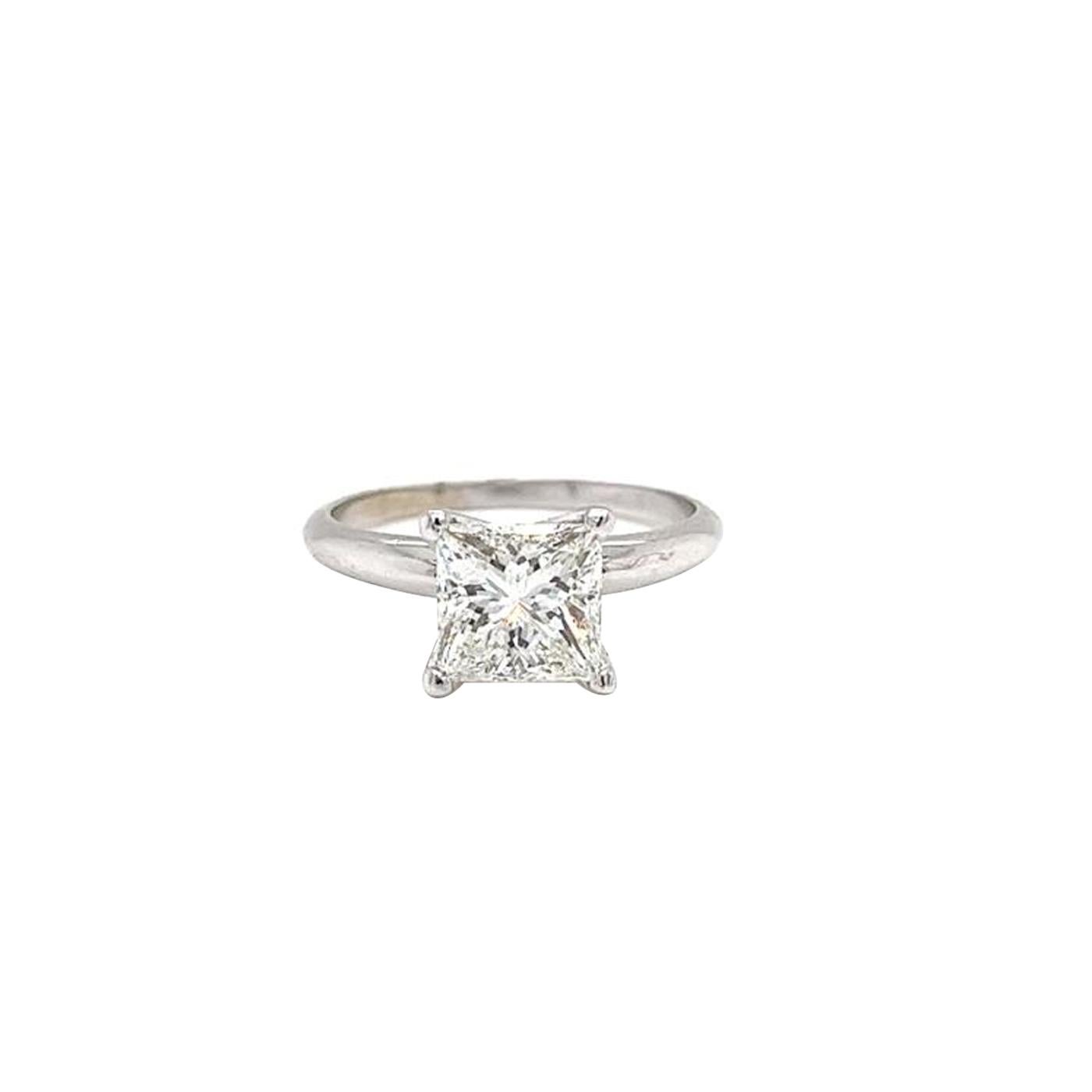 GIA Certified 2.01ct Princess Cut Natural Diamond Ring Tiffany Style 14K Gold In Good Condition For Sale In Aventura, FL