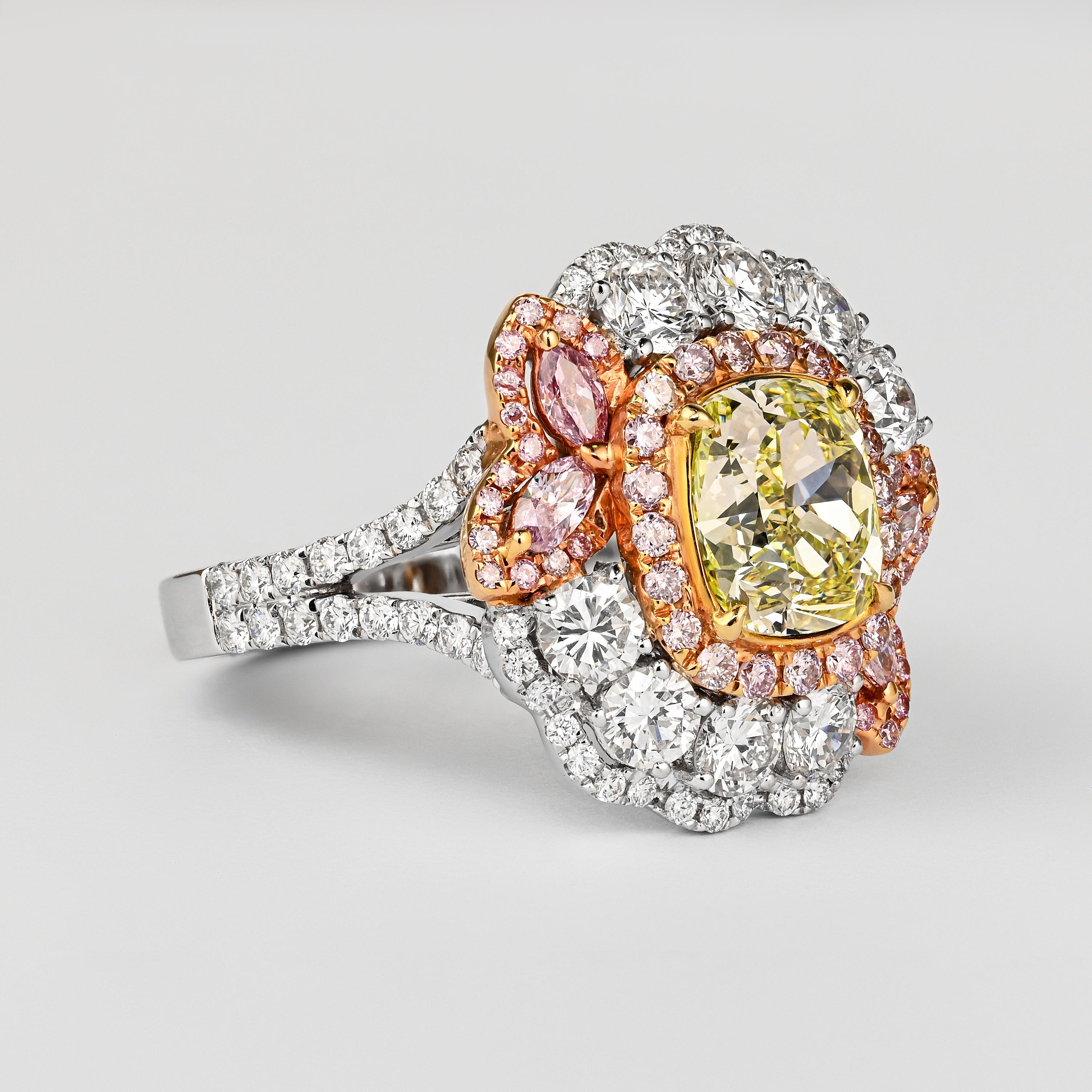 Women's GIA Certified 2.02 Carat Cushion Cut Fancy Greenish Yellow Diamond Ring For Sale