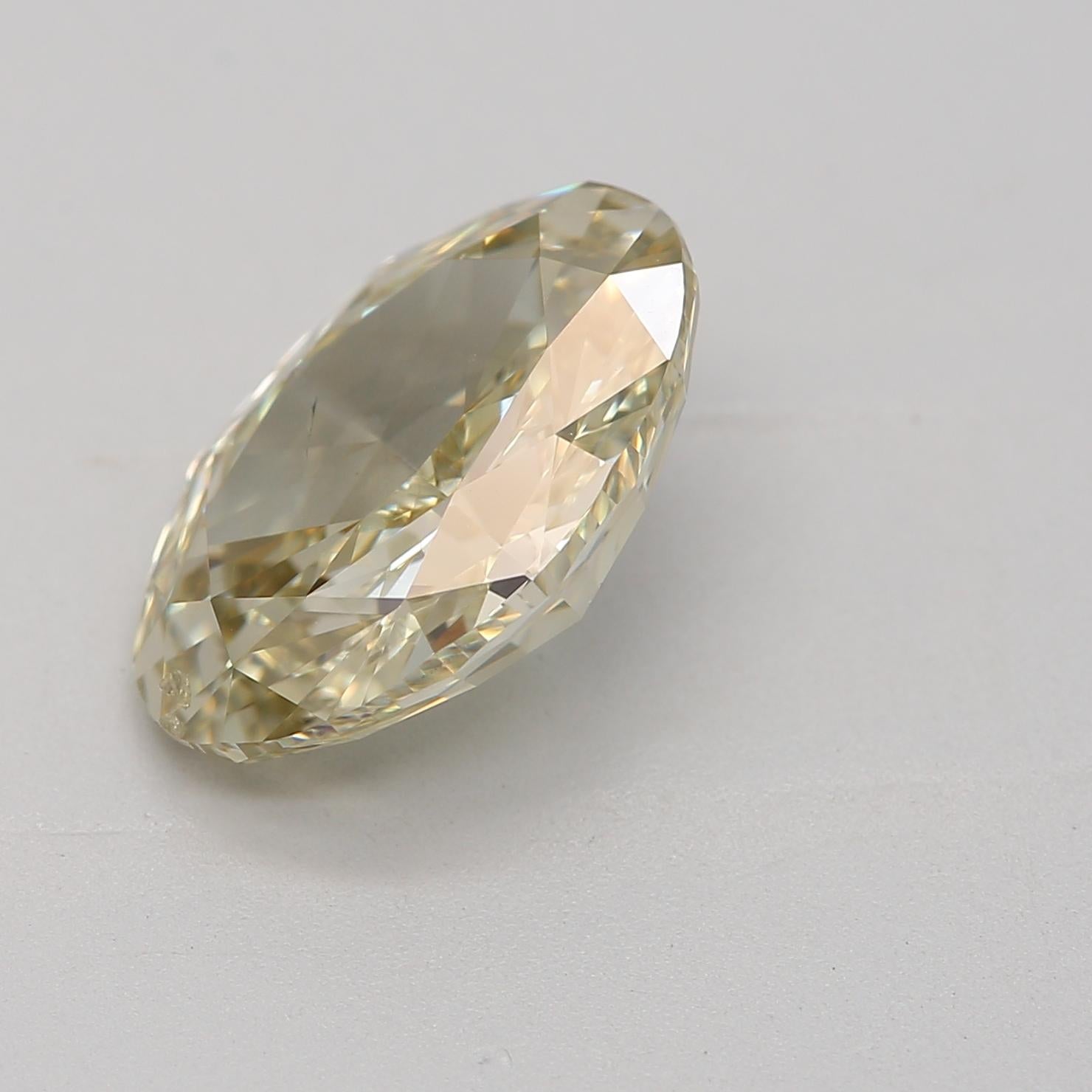 GIA Certified 2.02 Carat Fancy Brownish Greenish Yellow SI2 Clarity Diamond In New Condition In บางรัก, TH
