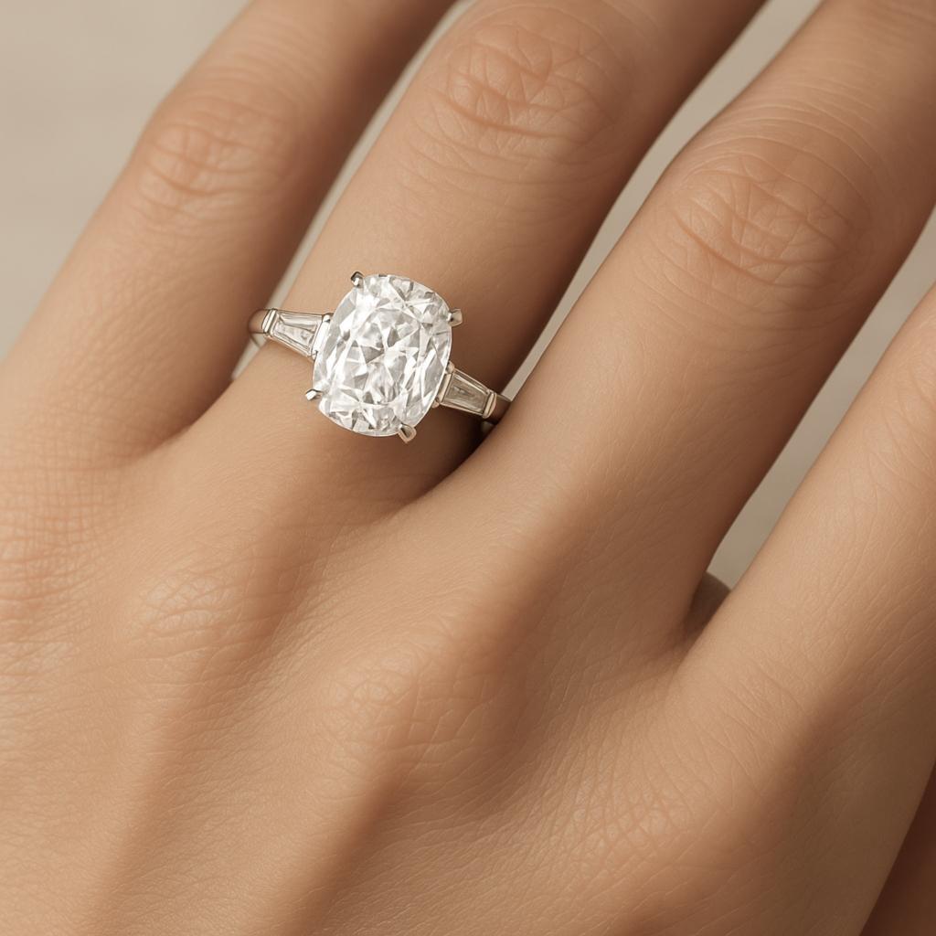 Bague en platine certifiée GIA de 2,02 carats de diamants brillants d'ancienne mine Unisexe en vente