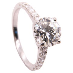 GIA Certified 2.02 Carat Round Brilliant VS2 Diamond Engagement Bridal Ring