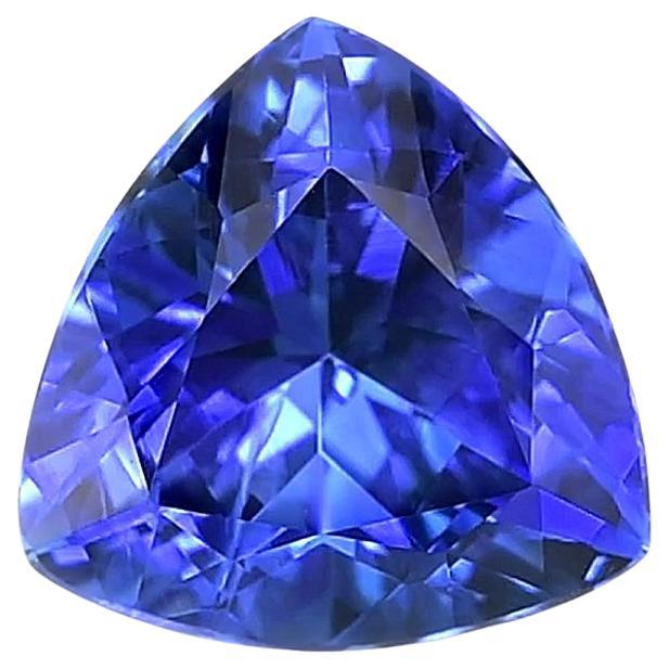 Saphir bleu non chauffé de 2,02 carats certifié GIA en vente