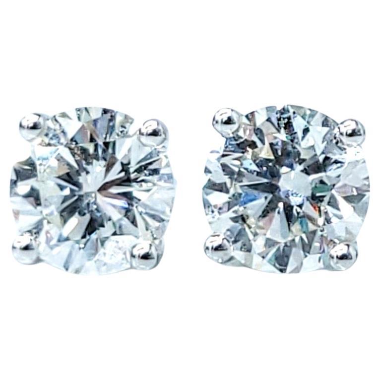 Orecchini con diamanti certificati GIA da 2,03 carati in oro bianco 18 carati in vendita