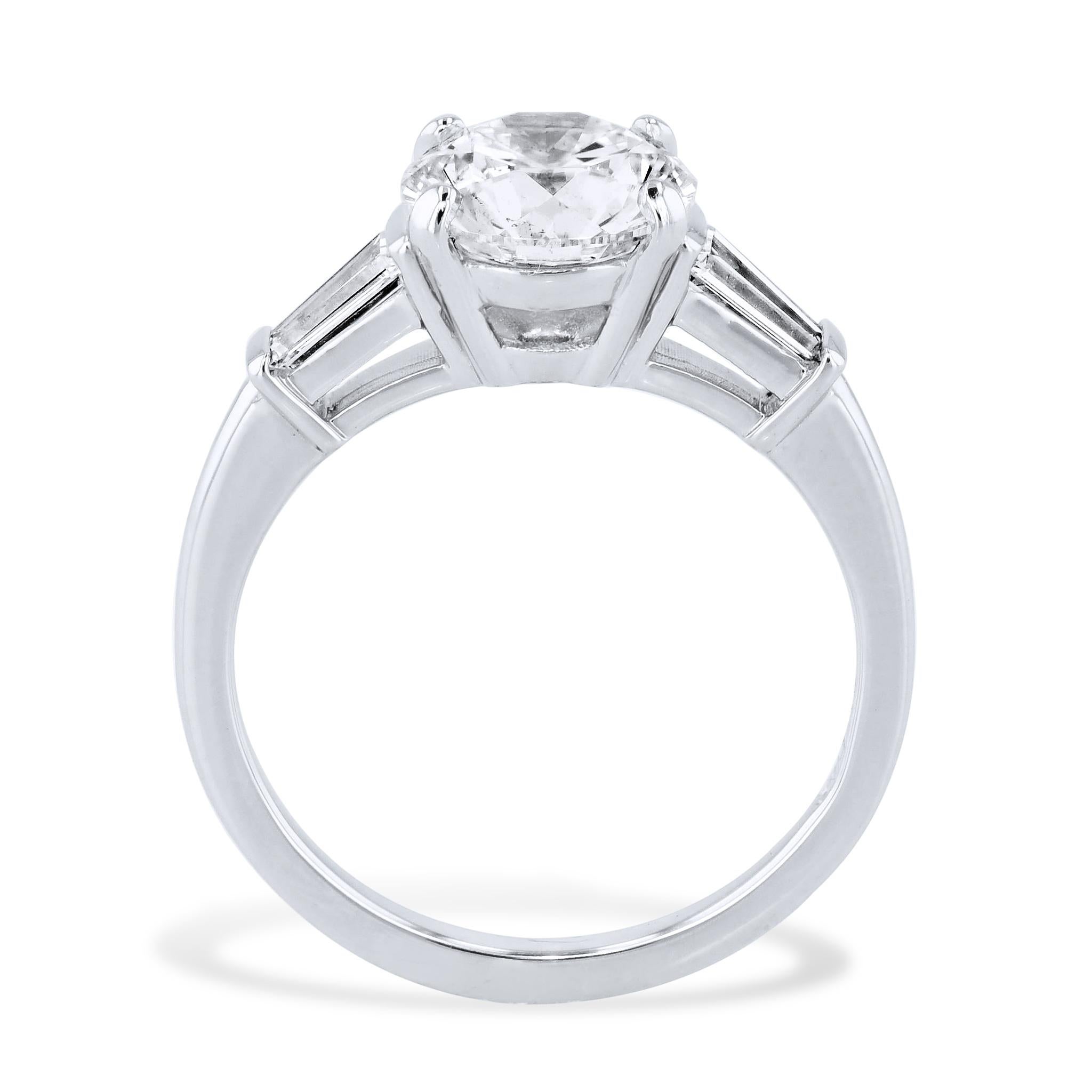 GIA Certified 2.03 Carat Handmade Solitaire Diamond Platinum Engagement Ring In New Condition For Sale In Miami, FL