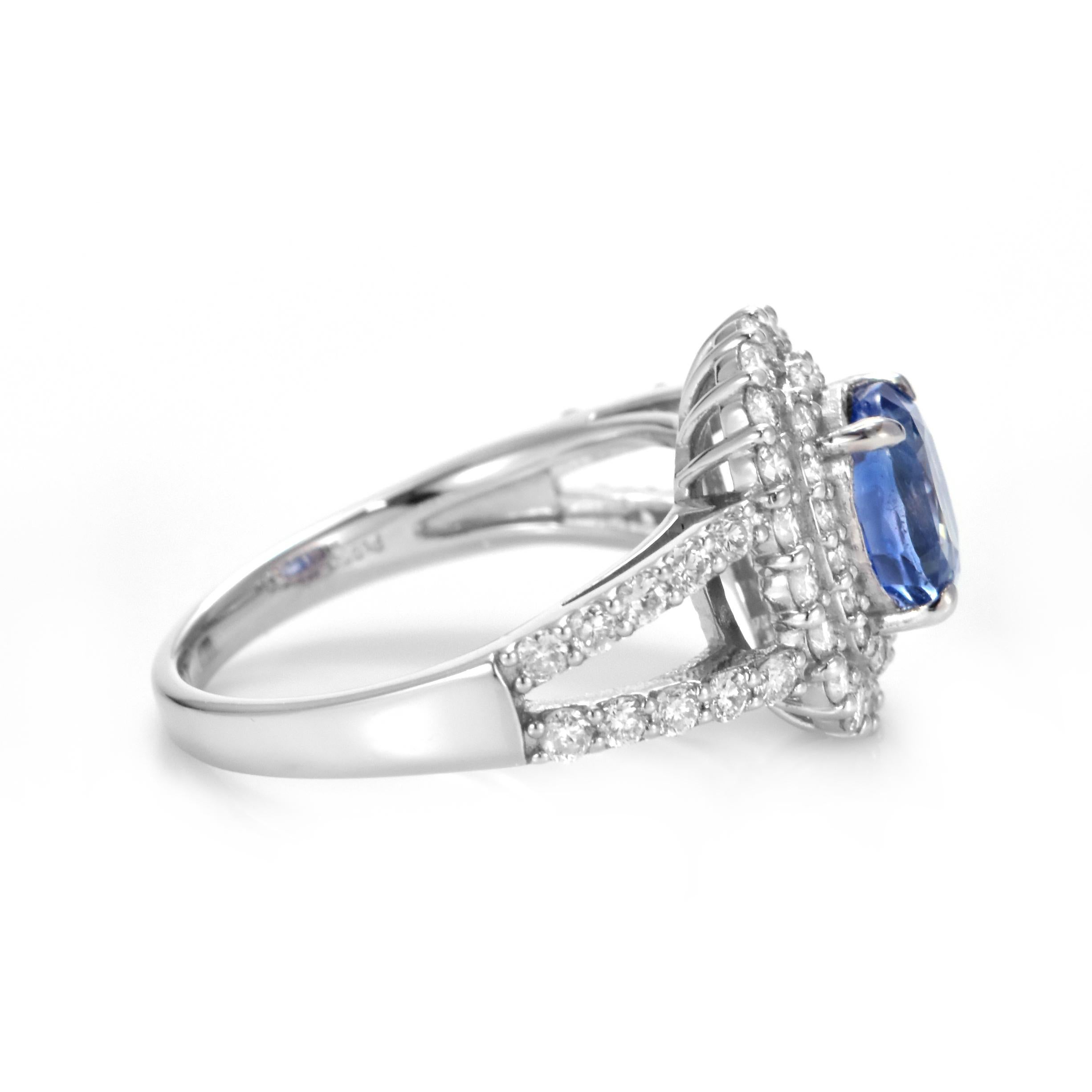 GIA Certified 2.03 Carat Unheated Sapphire and Diamond Ring Made in Platinum For Sale 7